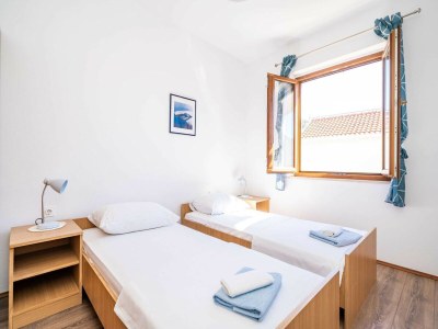 Apartment Apartment Bobić- Three Bedroom Apartment with Balcony and Sea View - Features photo 23