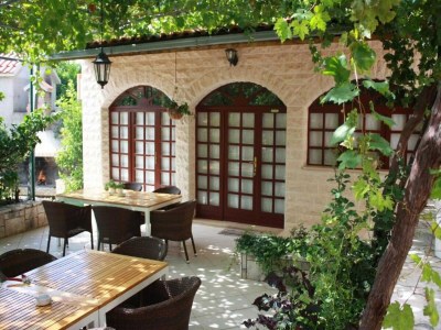 Apartment Apartments Paloc - Bungalow with Garden view - Outdoor photo 9