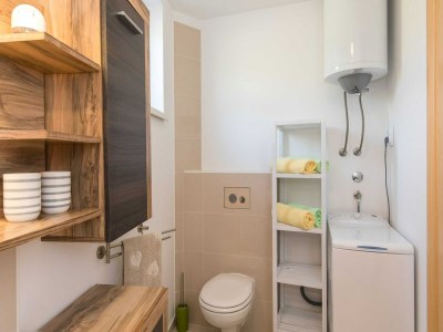 Apartment Apartment Salvagno - Two Bedroom Apartment with Balcony and Sea View - Features photo 14