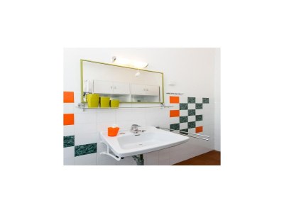 Apartment Apartment Blue & Green -  Two-Bedroom Apartment with Terrace and Garden View - Features photo 17