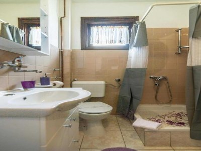 Apartment Apartments & Rooms Rendulić - Two bedroom Suite with shared Terrace - Features photo 9