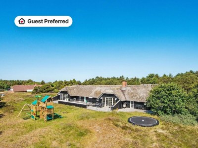 Holiday house Luxurioses Refugium mit Pool -- By Traum Ferienwohnungen - Holiday house