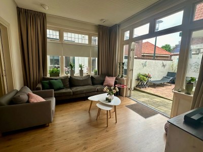 Apartment Historic City Apartment with Private Patio - Features photo 14