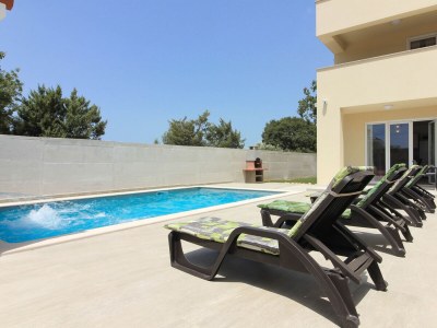 Villa Villa Sunshine with private hot tub - Outdoor photo 8