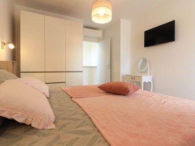 Villa Villa Sunshine with private hot tub - Features photo 30