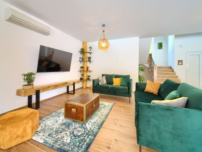 Villa Green Pearl with heated pool - Features photo 17