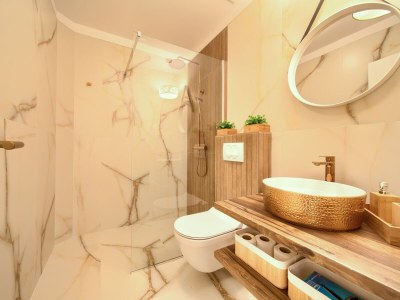 Villa Green Pearl with heated pool - Features photo 30