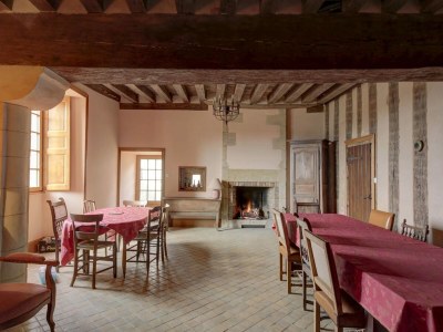 Cottage Mansion in Burgundy near Morvan Natural Park - Features photo 14