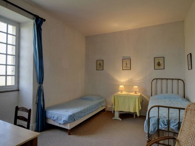 Cottage Mansion in Burgundy near Morvan Natural Park - Features photo 29