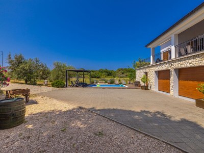 Holiday house Franolic with swimming pool - Outdoor photo 14