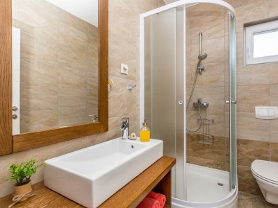 Holiday house Franolic with swimming pool - Features photo 35