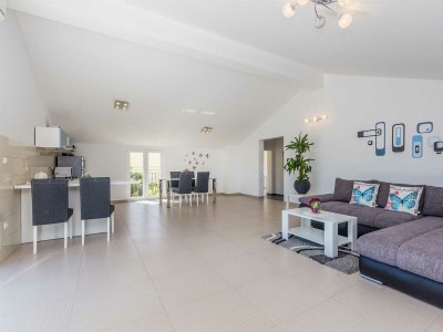 Holiday house Holiday house MEDITERAN with swimming pool - Features photo 18