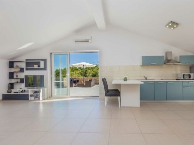 Holiday house Holiday house MEDITERAN with swimming pool - Features photo 21