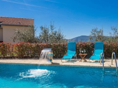 Holiday house BRZAC wit a sea view - Outdoor photo 3