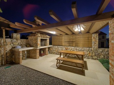 Villa NATHALIE with private pool, jacuzzi and outdoor sauna - Outdoor photo 13