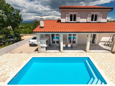 Holiday house Sandrina with a heated pool - Outdoor photo 11