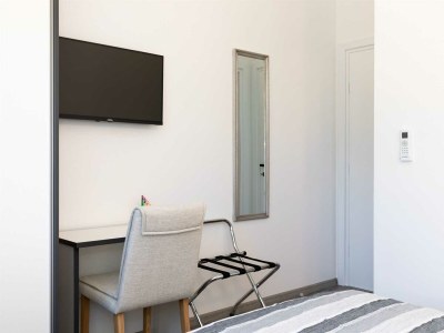 Holiday house Sandrina with a heated pool - Features photo 27