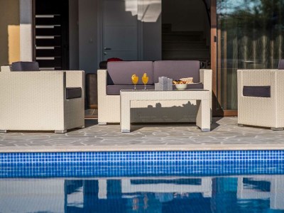 Villa Laura with a private pool - Outdoor photo 7