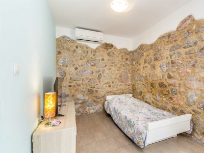 Holiday house Kornic - Features photo 8