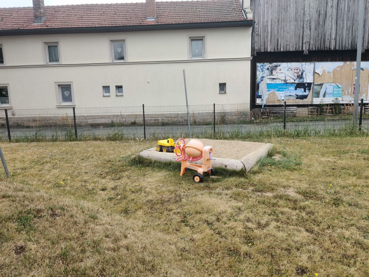 Holiday apartment Holiday apartment on the Haßlach - Outdoor photo 5