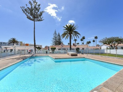Apartment Zentraler Bungalow mit Pool - Outdoor photo 16