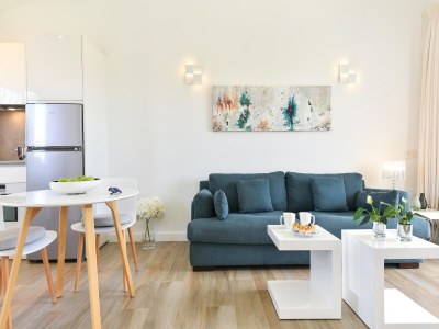 Apartment Zentraler Bungalow mit Pool - Features photo 20