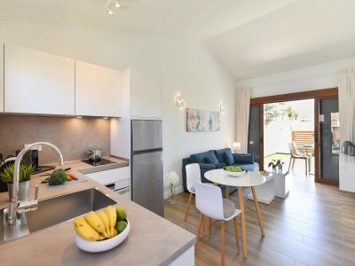 Apartment Zentraler Bungalow mit Pool - Features photo 24