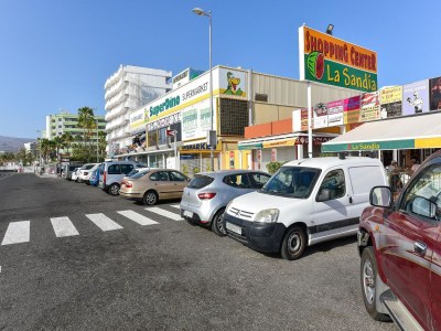Apartment Zentraler Bungalow mit Pool - Environment photo 36