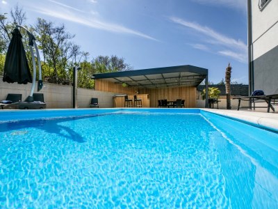 Villa George with heated pool - Outdoor photo 8