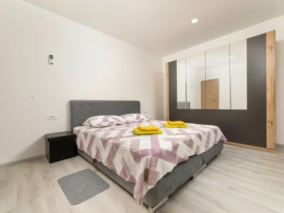 Villa George with heated pool - Features photo 29