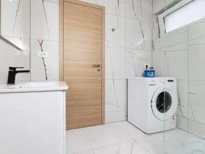 Villa George with heated pool - Features photo 37