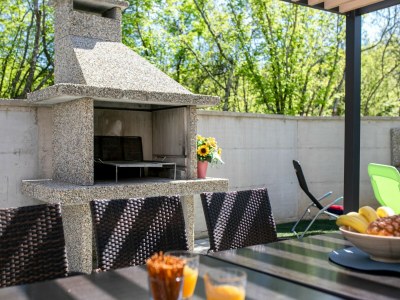 Villa Villa Veroniq with pool and jacuzzi - Outdoor photo 8