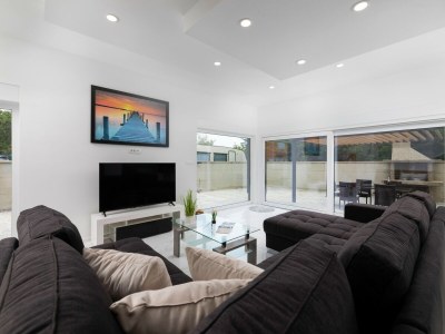 Villa Villa Veroniq with pool and jacuzzi - Features photo 13