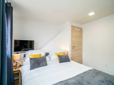 Apartment Argenta Rooms - Premium Double Room with Balcony (Argenta 2) - Features photo 10