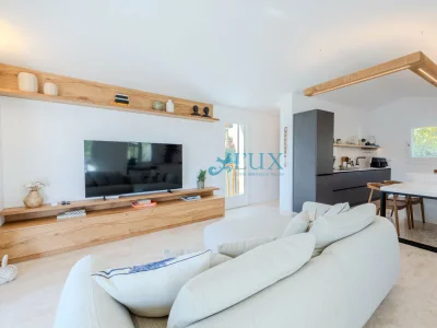 Apartment Apartment Esa - Features photo 18