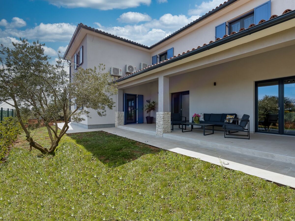 Villa Villa Rozhica - Outdoor photo 2