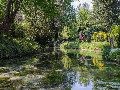 Holiday house Vicinia with garden in the castle - Outdoor photo 4