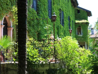 Holiday house Vicinia with garden in the castle - Outdoor photo 18