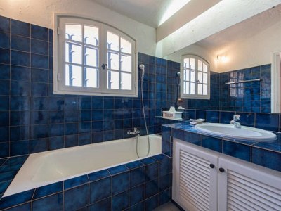 Villa Villa Bellevue with sea view - Features photo 18