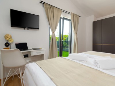 Villa Aria - 300m² with King Beds & Leisure Zone - Outdoor photo 24