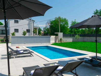 Villa Aria - 300m² with King Beds & Leisure Zone - Features photo 31