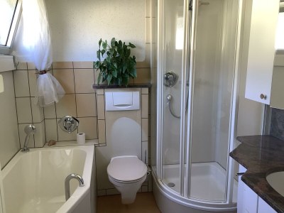 Apartment Fewo mit 2 Schlafzi,  Bad mit Du+WC, Wintergarten - Features photo 21