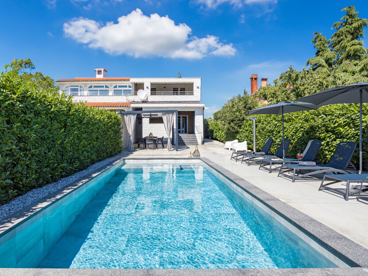 Holiday house Kristina - Outdoor photo 2