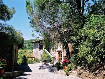 Farmhouse Farmhouse in Umbria near Palazzo Bourbon - Outdoor photo 6