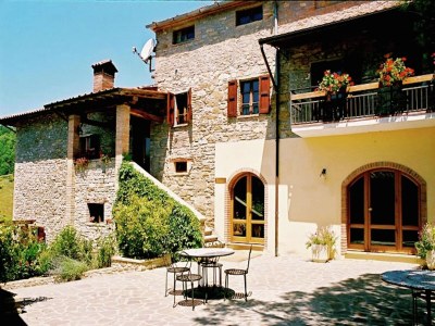 Farmhouse Farmhouse in Umbria near Palazzo Bourbon - Outdoor photo 8