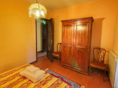 Farmhouse Farmhouse in Umbria near Palazzo Bourbon - Features photo 31