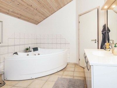 Holiday house Luxus-Ruckzug in Kramnitze -- By Traum Ferienwohnungen - Outdoor photo 5