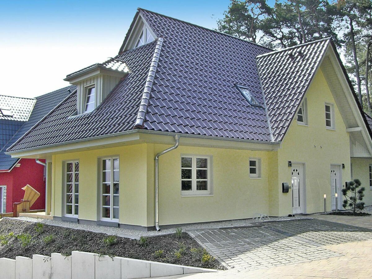 Holiday house Doppelhaushälfte Ostseehaus I in Trassenheide - Outdoor photo 2