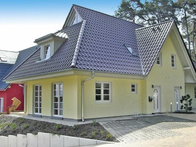 Holiday house Doppelhaushälfte Ostseehaus I in Trassenheide - Outdoor photo 2