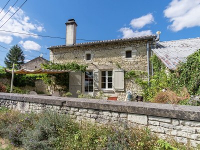 Holiday house Ferienhaus in Puygareau bei Poitiers - Outdoor photo 6